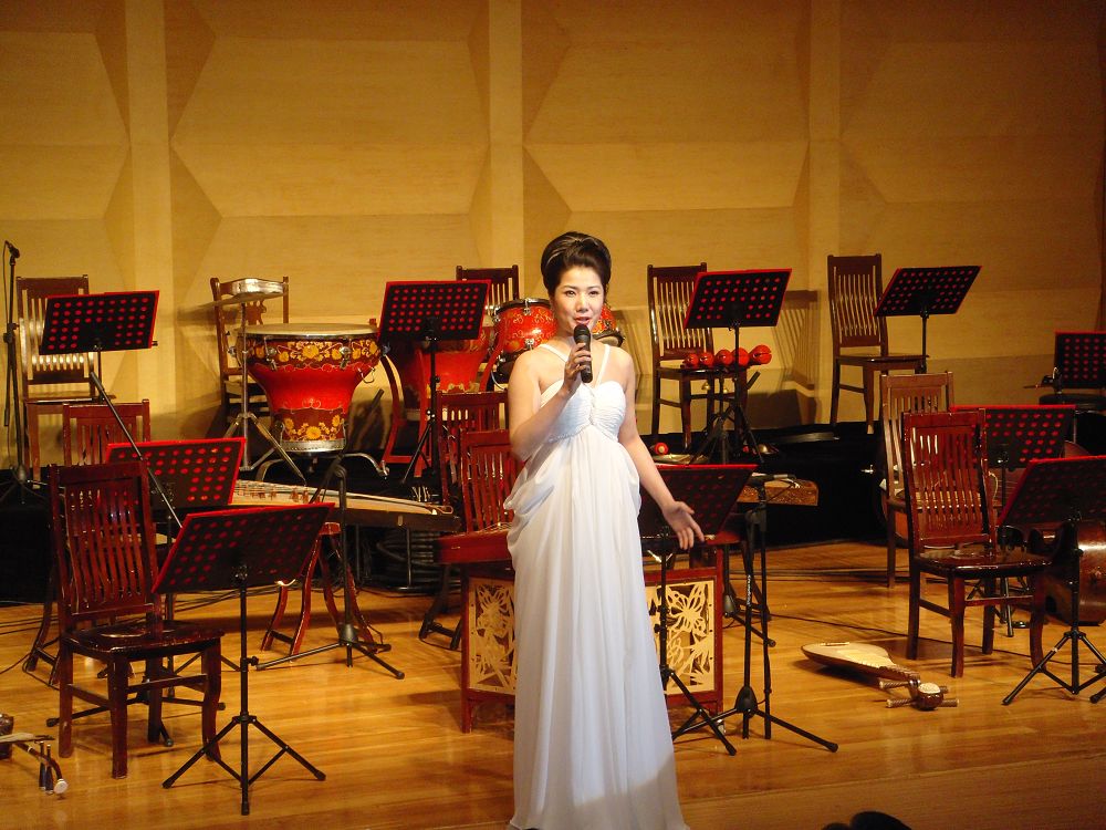 安徽卫视主持人唐田相关图片展示_安徽卫视主